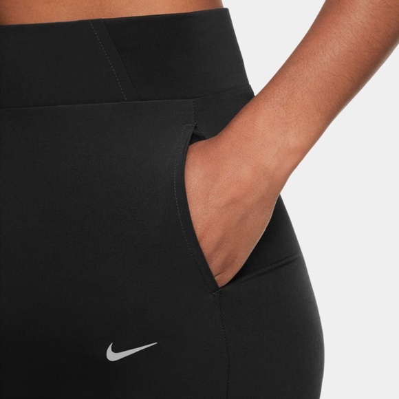 - NIKE WOMEN'S DRI-FIT Black Training Pants - Picture 4 of 10